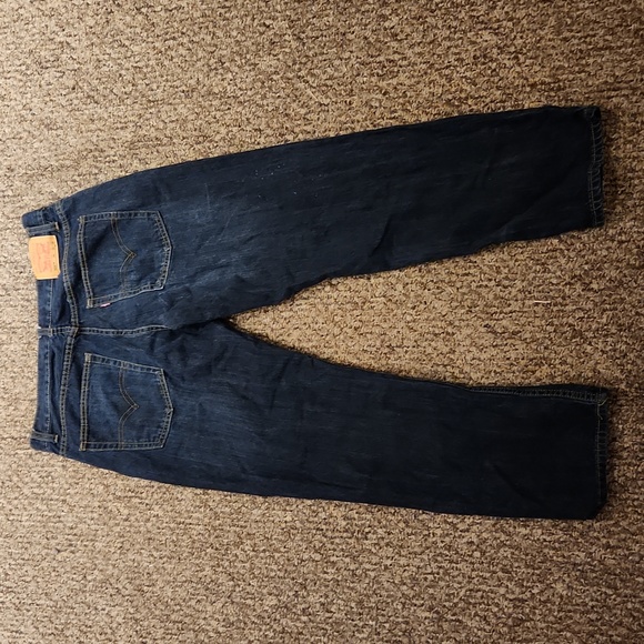 Men's Levi Jeans Size 14 Husky (W 33" X L28") Color Darkwash - Picture 5 of 7